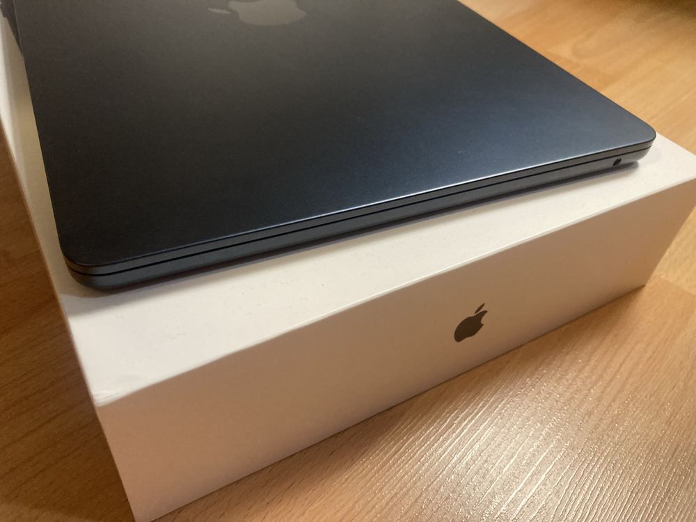 Macbook Air m2 13’ 24/2TB Midnight