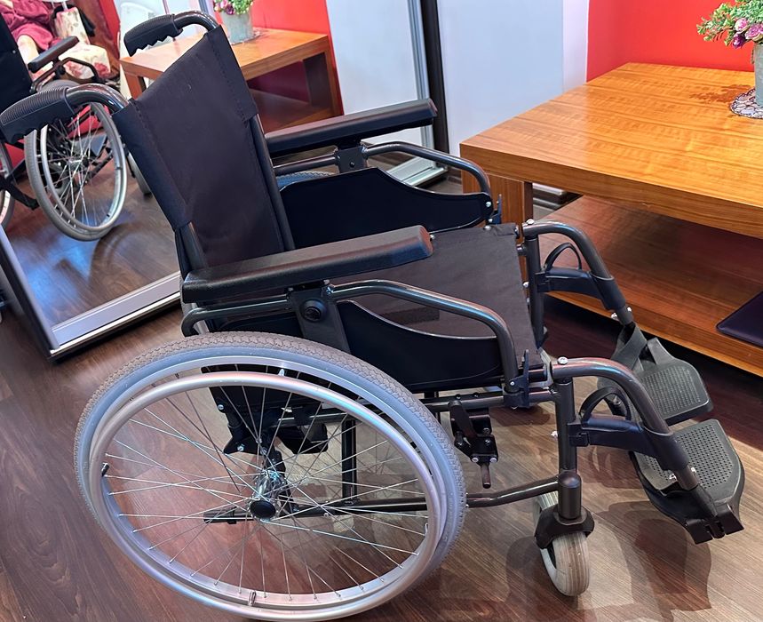 Інвалідне крісло