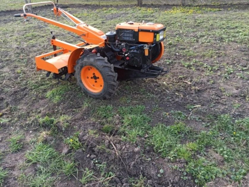 Вспашка земли любой сложности, продаже есть перегной, торф
