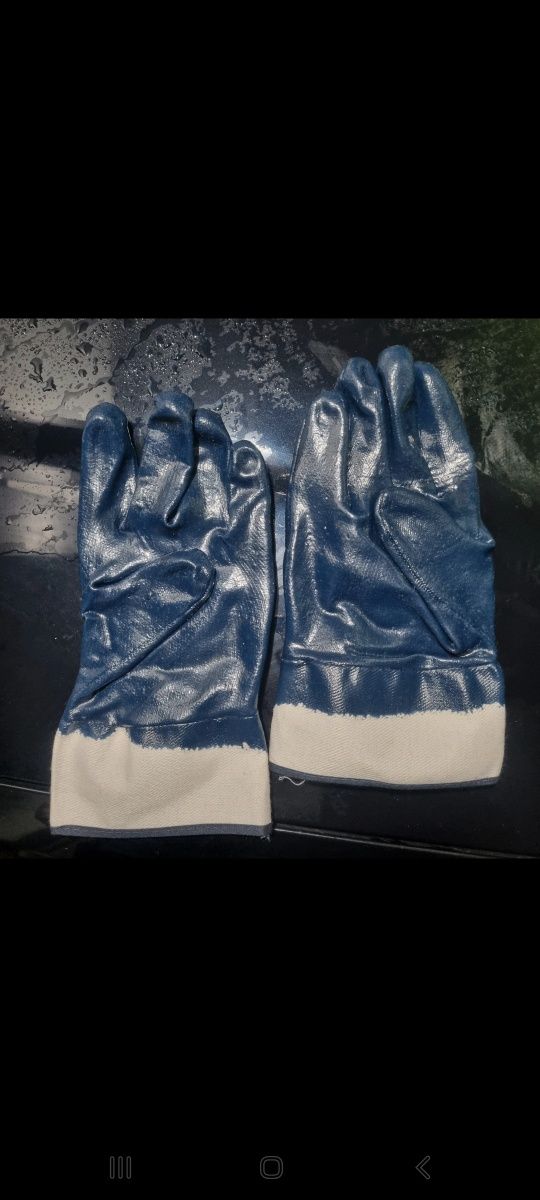 Rekawice rozm 10 (L) 36zł za 30par