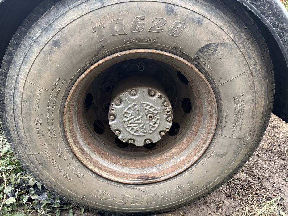 Резина ,шина R22,5 315/80 гарний стан