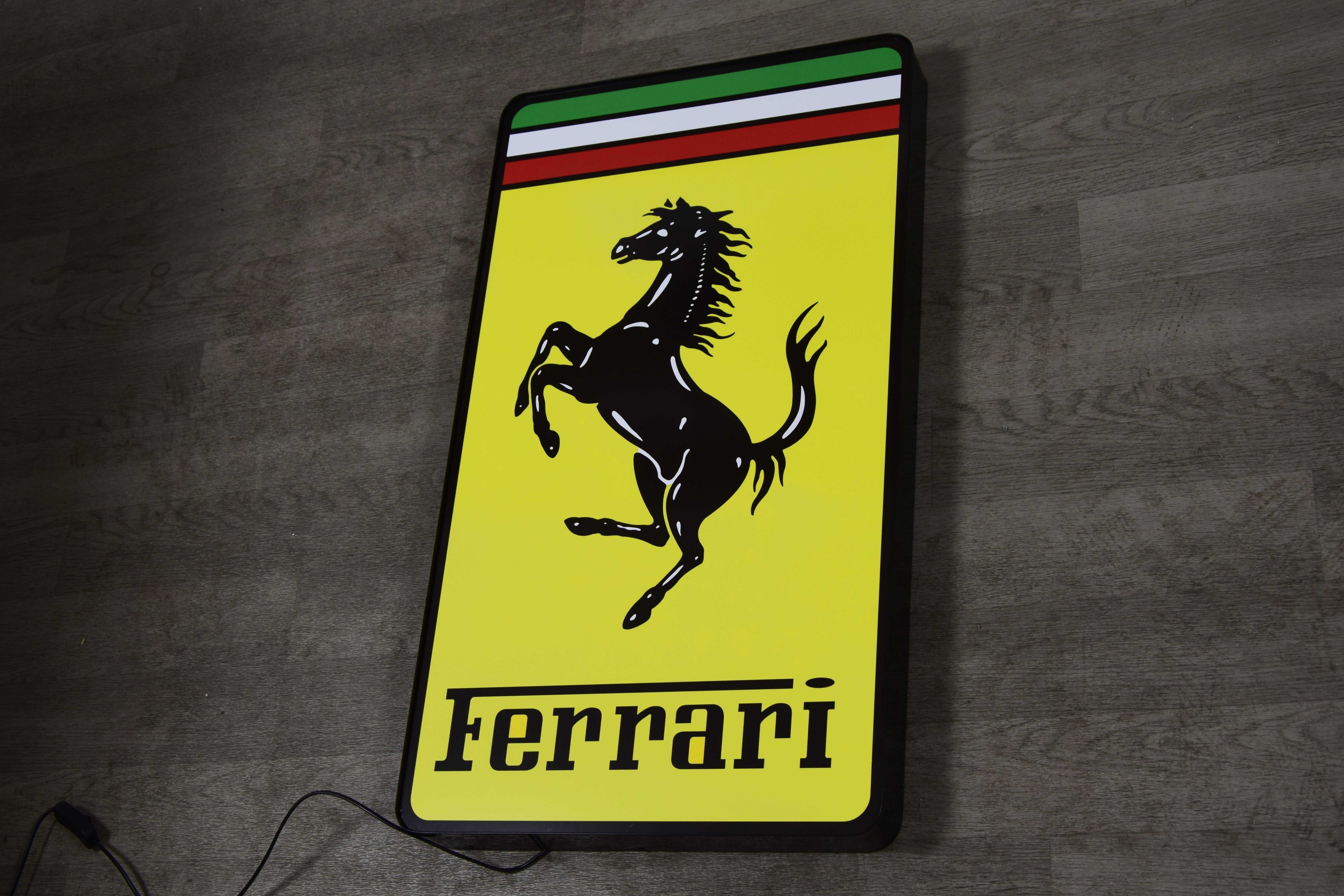 Podświetlane logo FERRARI, Neon LED, Lampka, Znaczek, Prezent