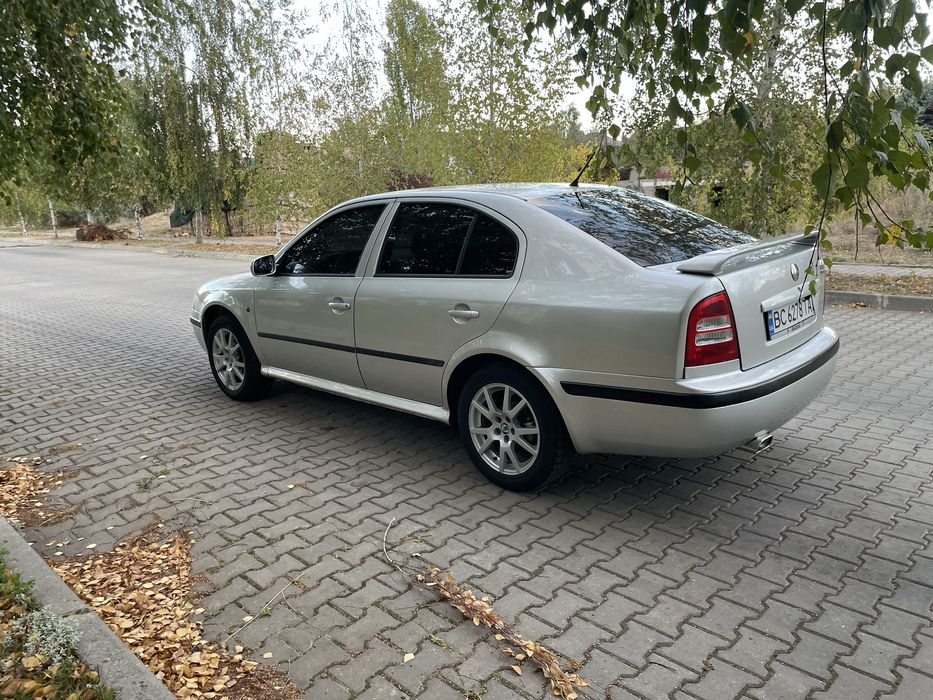 Продам Skoda Oktavia Tour