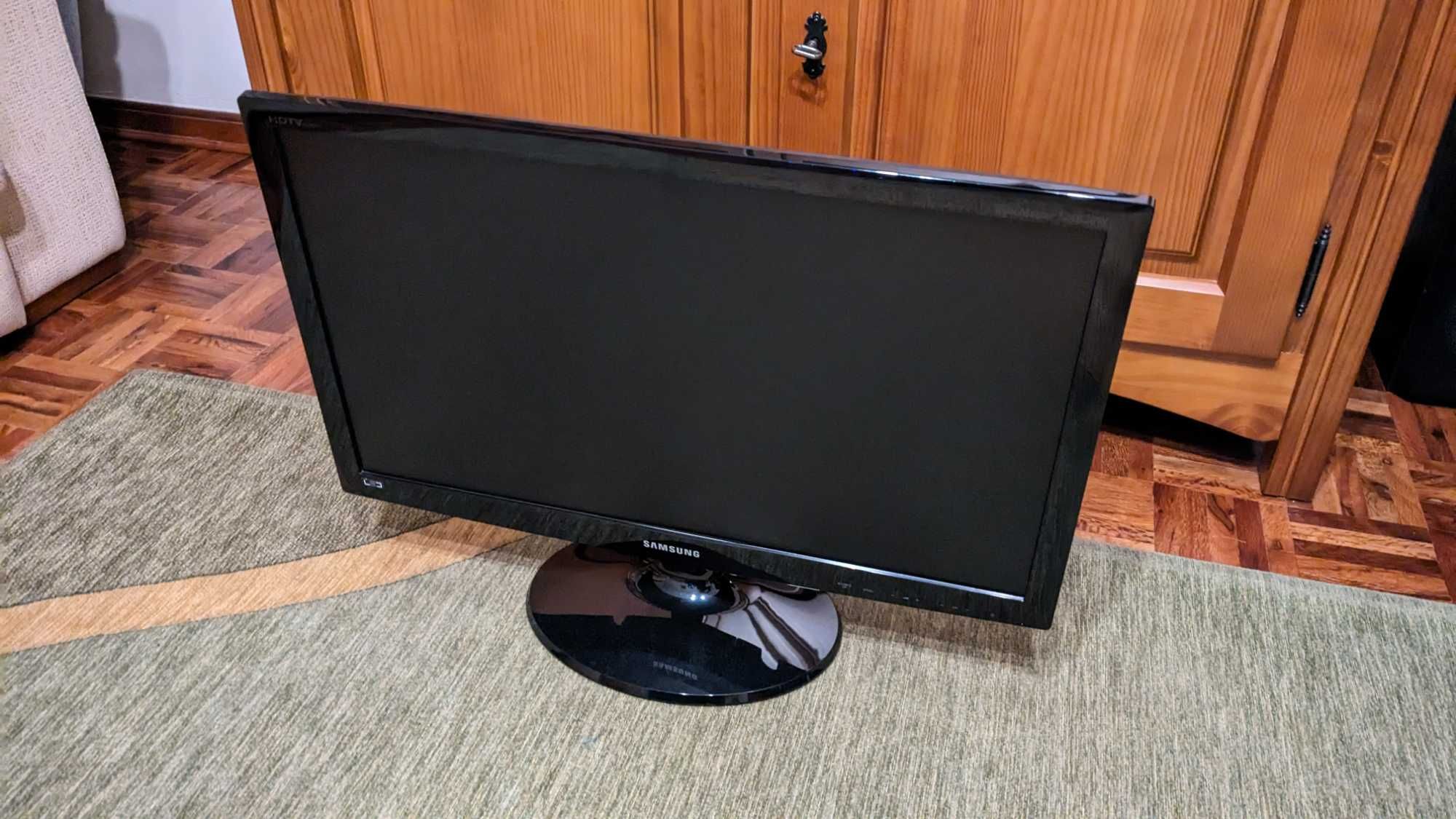 Televisão Samsung SyncMaster T24B301EW