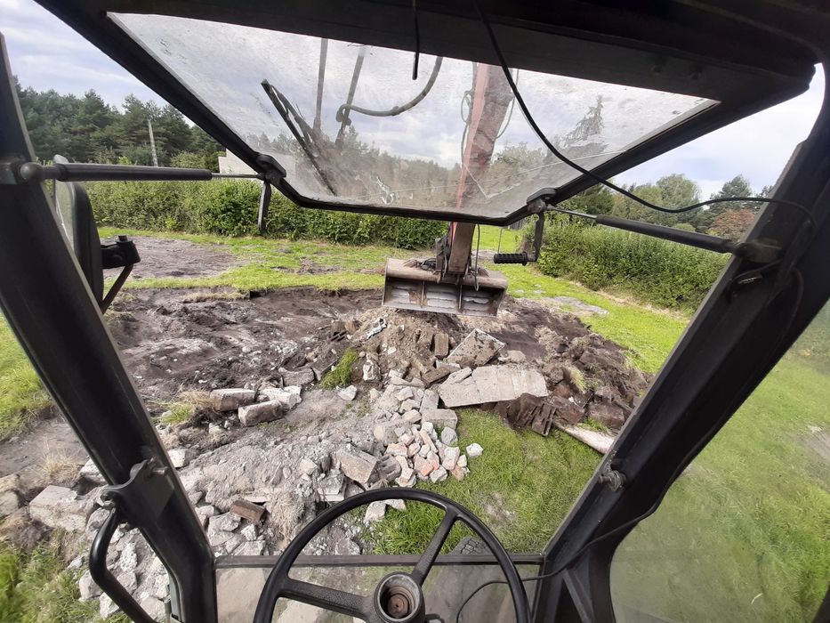 Wyburzenia rozbiórki czyszczenie terenów karczowania