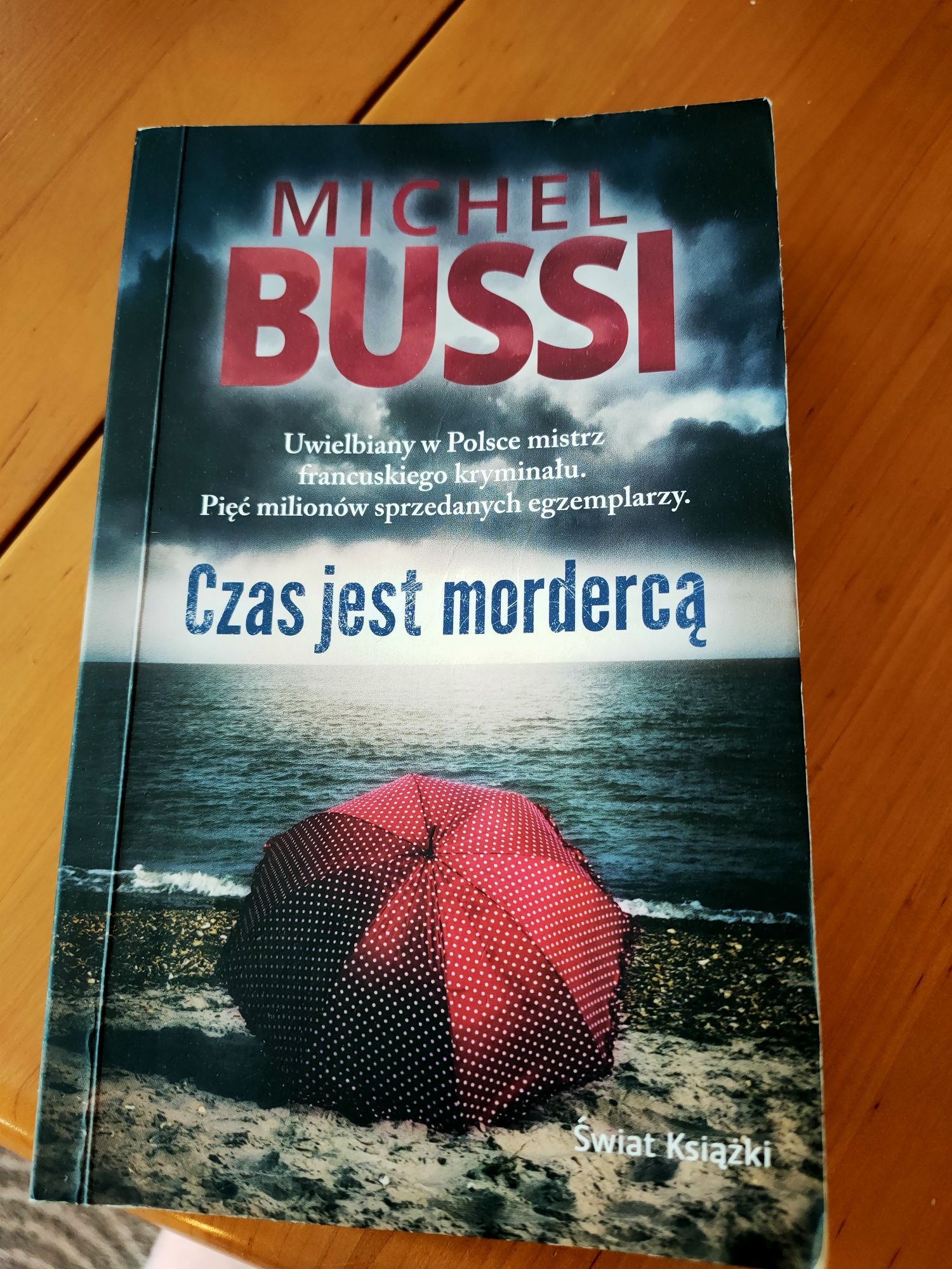 Michel Bussi - czas jest mordercą