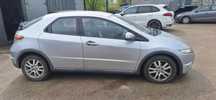 HONDA CIVIC VIII UFO NH700M błotnik prawy przód