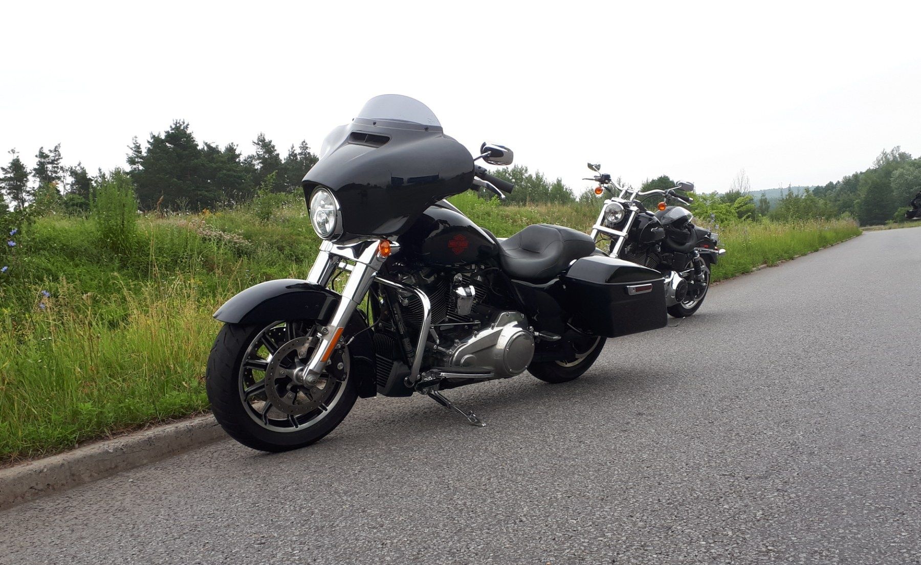 Продам Harley Davidson Electra Glide Standard