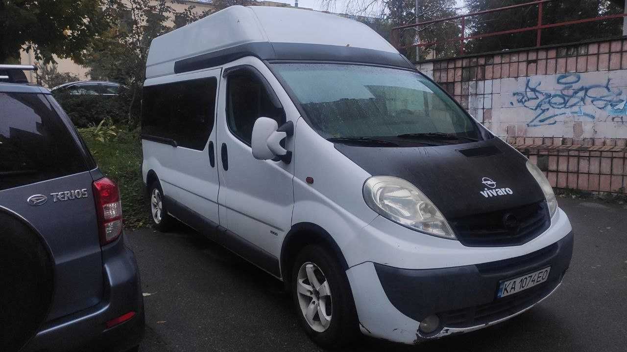 Opel Vivaro 2.0 HDI Extra Long Високий, пасажир, 6-ступка