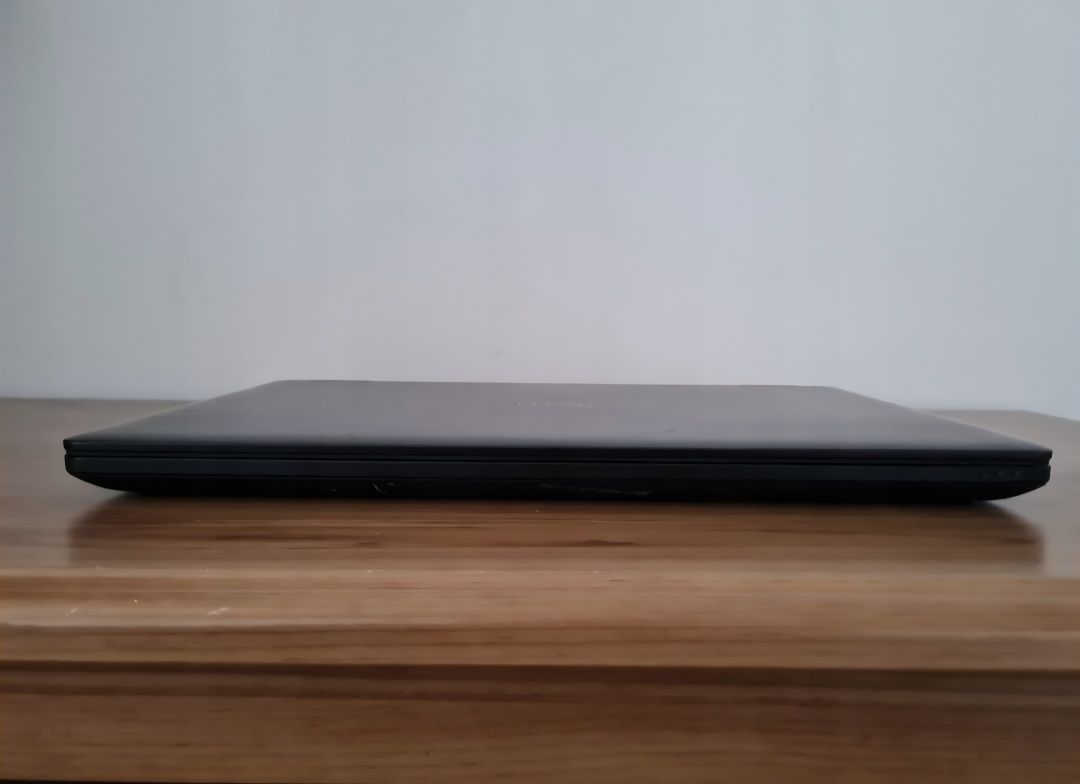 Dell Latitude E5570 15,6" FULLHD i5-6300U 8GB/128GB