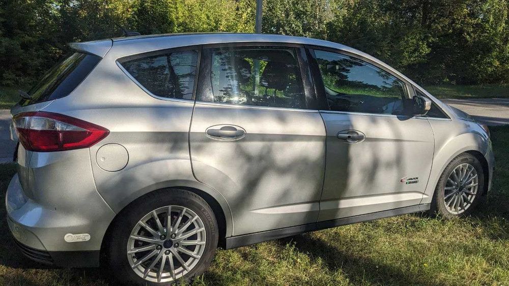 Ford C-Max Energi 2013 (plug-in hybrid)