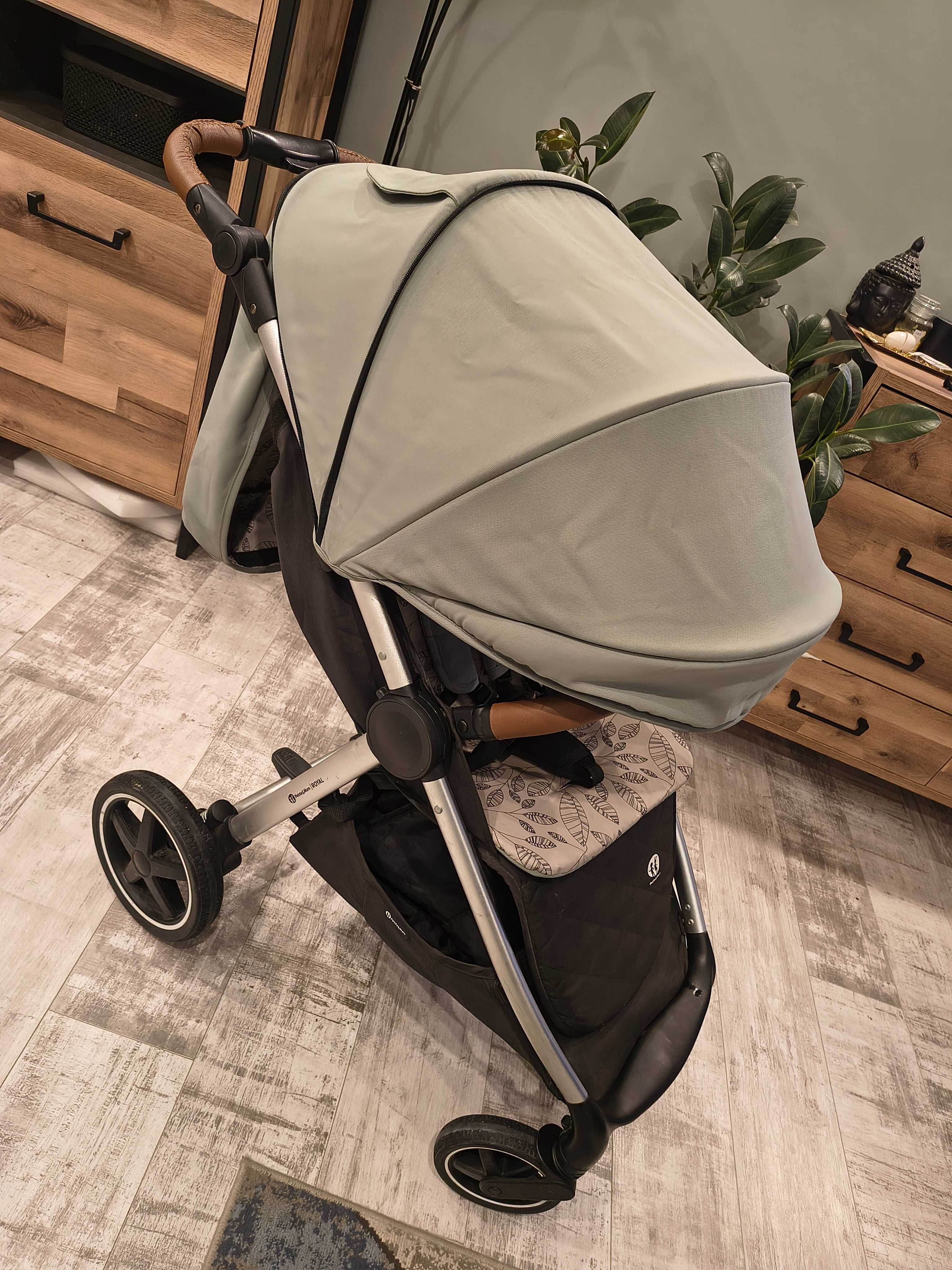 Spacerówka Petite & Mars Royal
