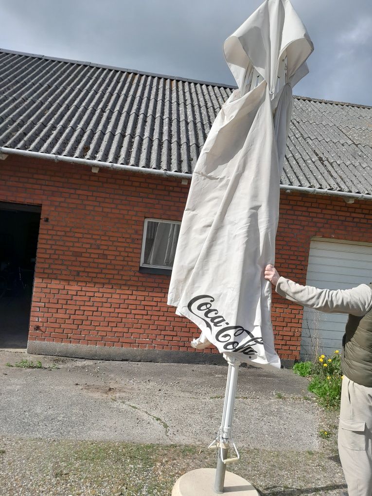 Sprzedam parasol 4m