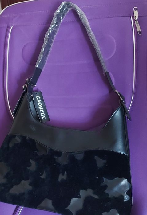 Malas pretas e castanha