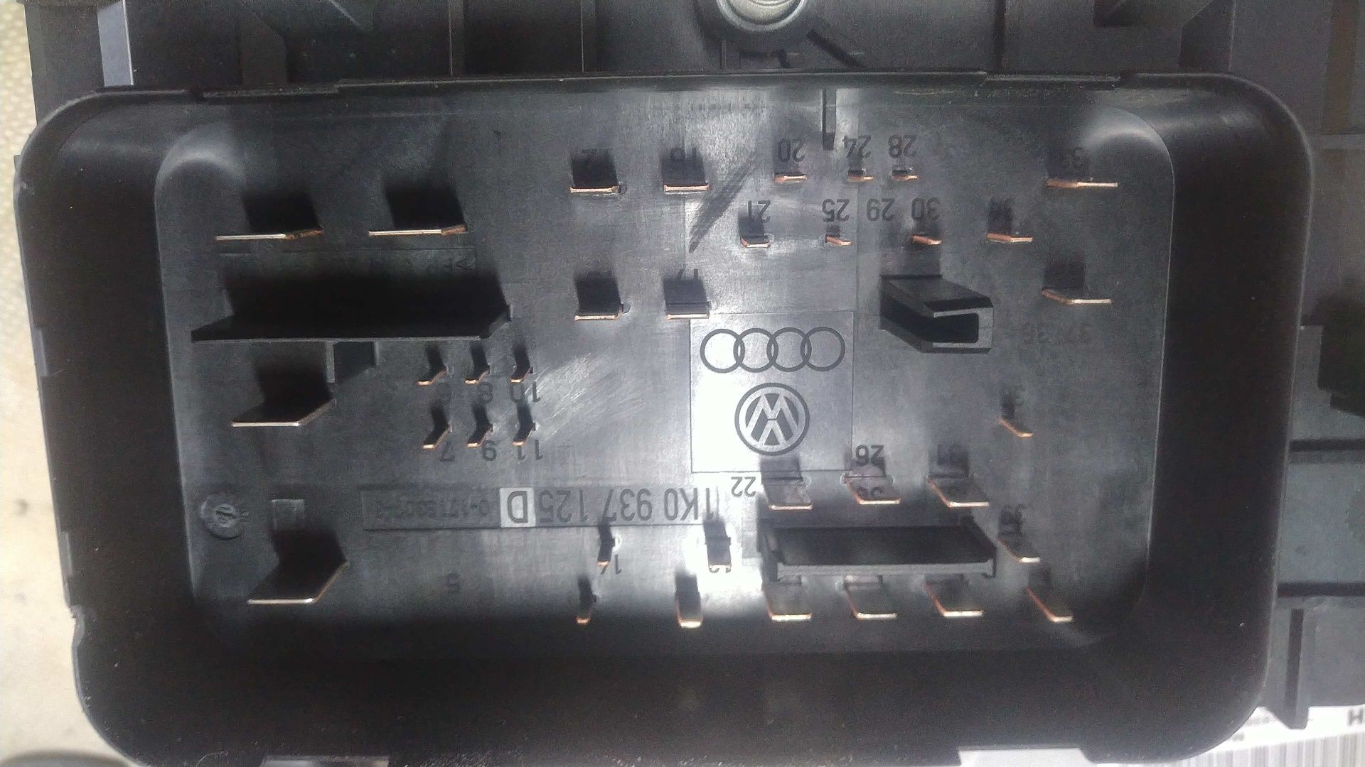 ) Tiguan zestaw startowy stacyjka kluczyk komputer licznik 2.0 TDI
