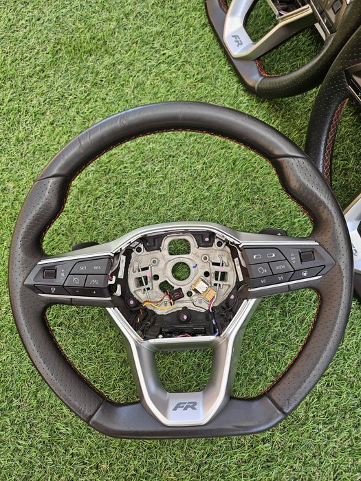 Оригінальне шкіряне кермо з підігрівом SEAT FR MQB EVO