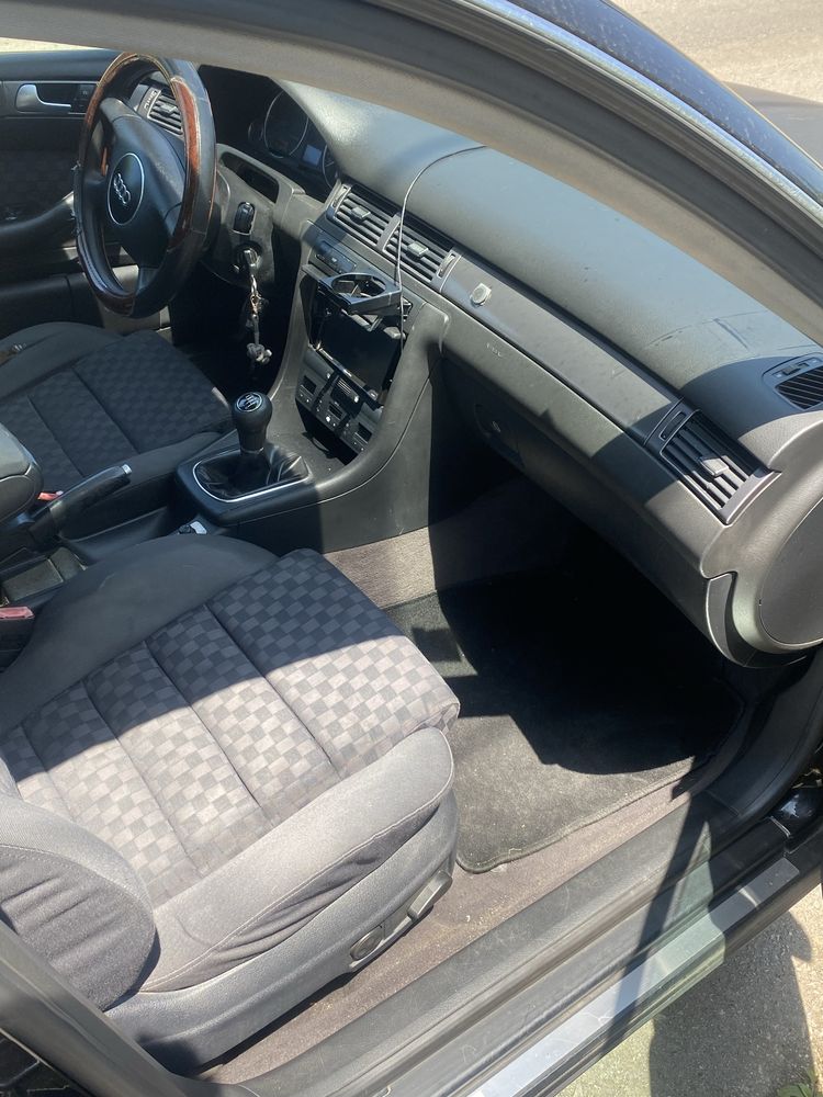 Audi a6 1900 tdi 130cv vendo ou troco