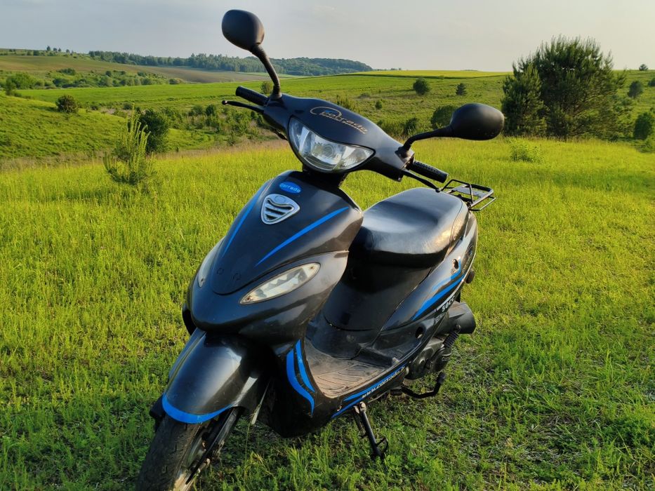 скутер Corado Viper