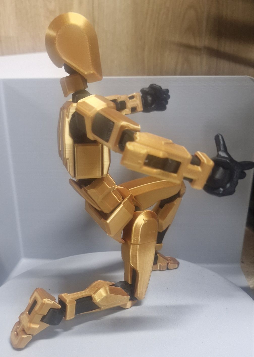 Robot Dummy 13 versao montado impressão 3D- EL3DCREATIONS