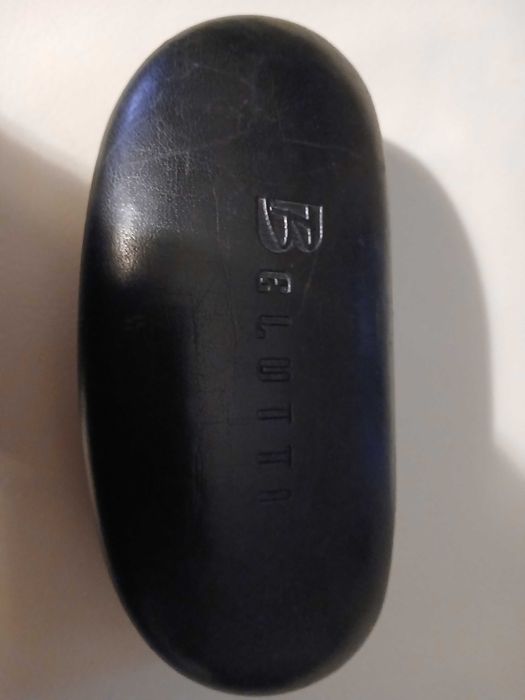 Etui do okularów przeciwsłonecznych Belutti