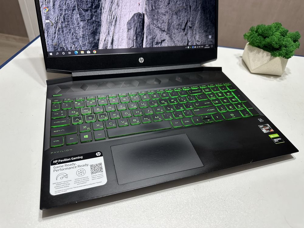 HP PAVILION FHD IPS 144 | RYZEN 5 5600H|16 DDR4|SSD 512| GTX1650Ti 4Gb