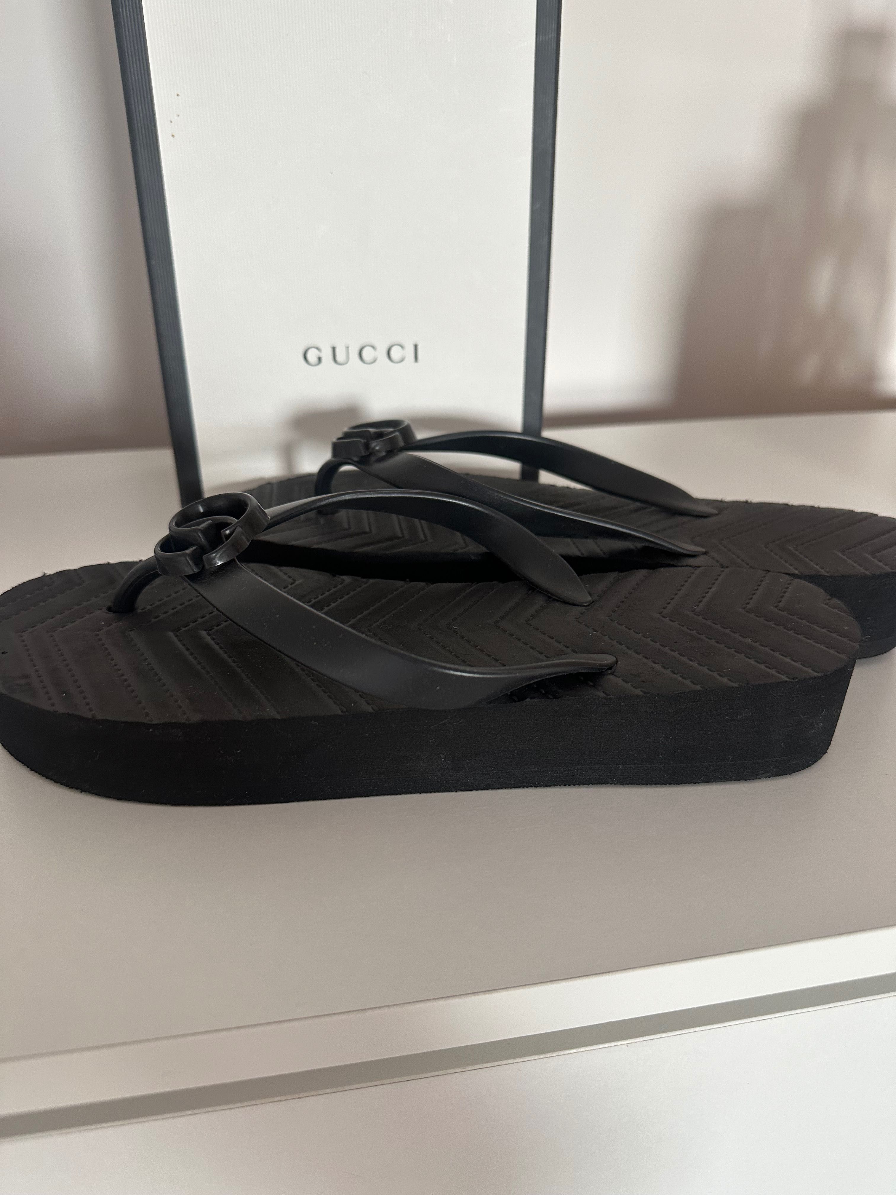 Klapki Gucci 40 czarne mat Japonki Gucci jak nowe