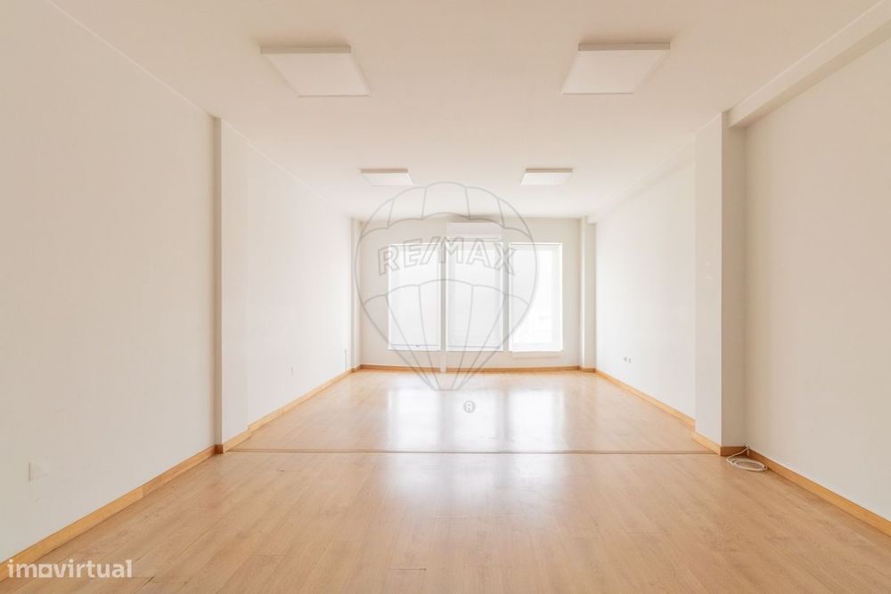 Loja  para arrendamento