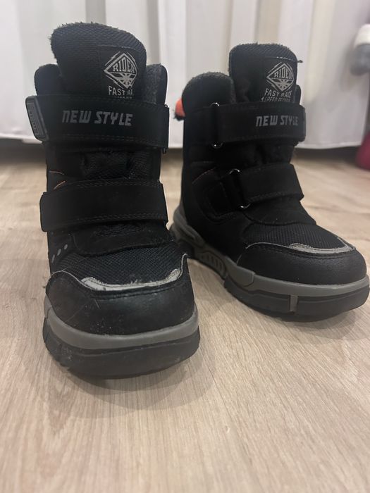 Дитяче зимове взуття