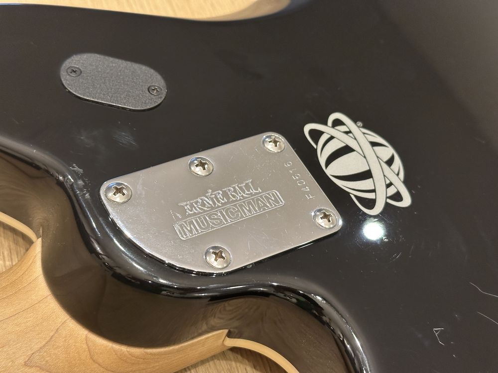 MusicMan Reflex Gamechanger USA Bass