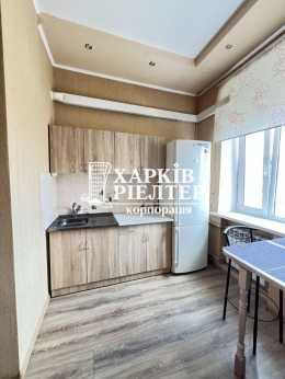 L .Продается   гостинка , рядом сквер Стрелка