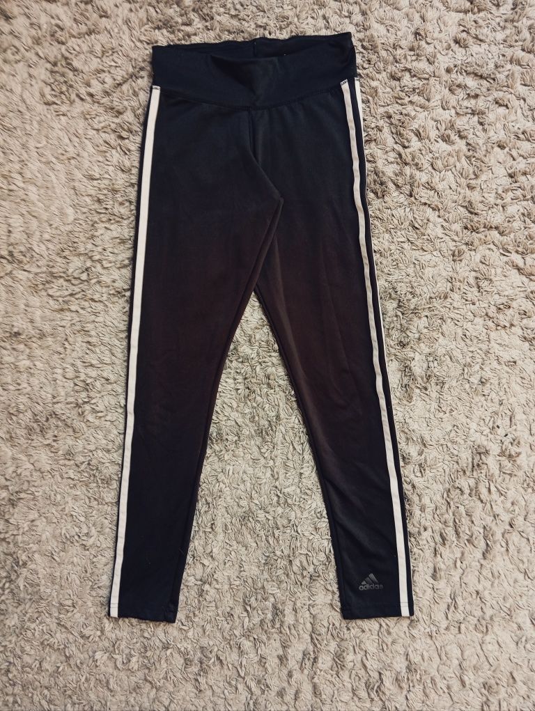 Oryginalne legginsy Adidas w rozmiarze XS