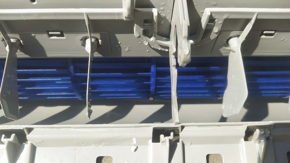 Чистка, сервіс, ремонт кондиціонера.