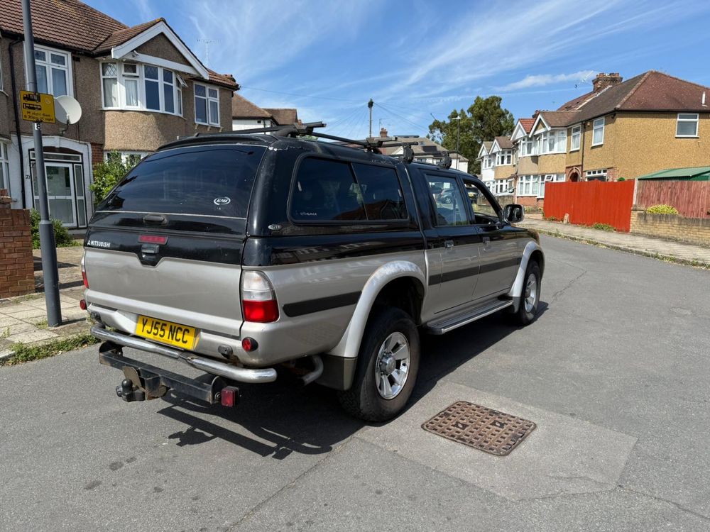 Авто для ЗСУ Mitsubishi L200