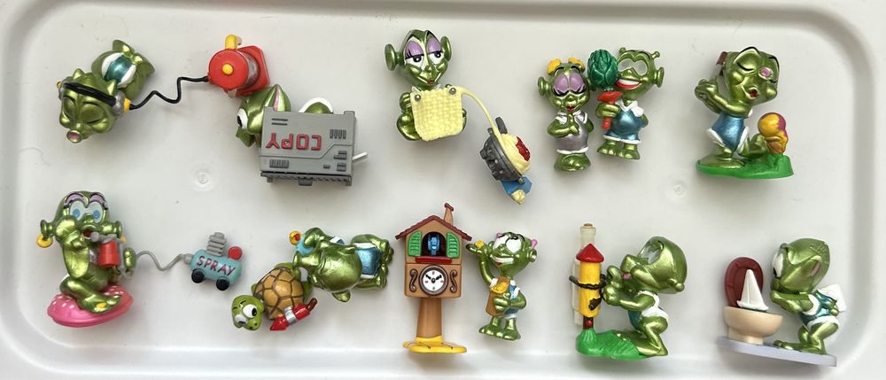 Серії кіндер, киндер слони,  бегемоти б/у