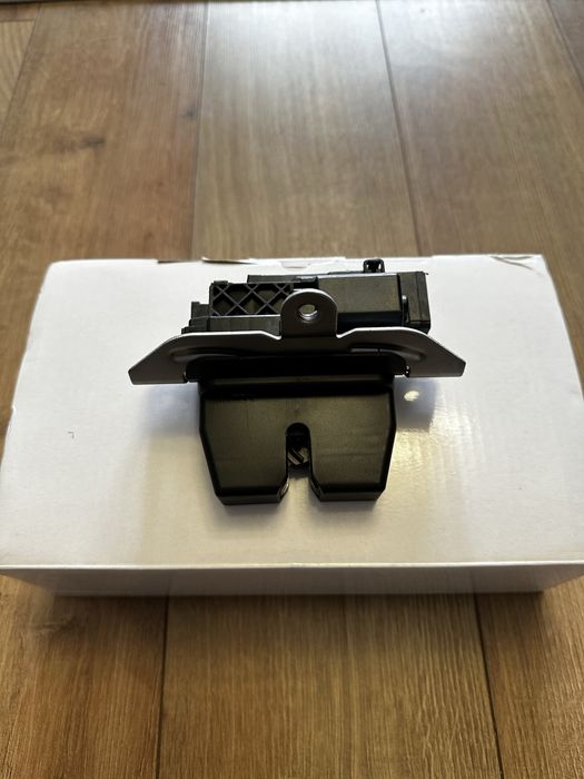 Ford Edge 2015-2024 замок капота оригінал кришки багажника електро