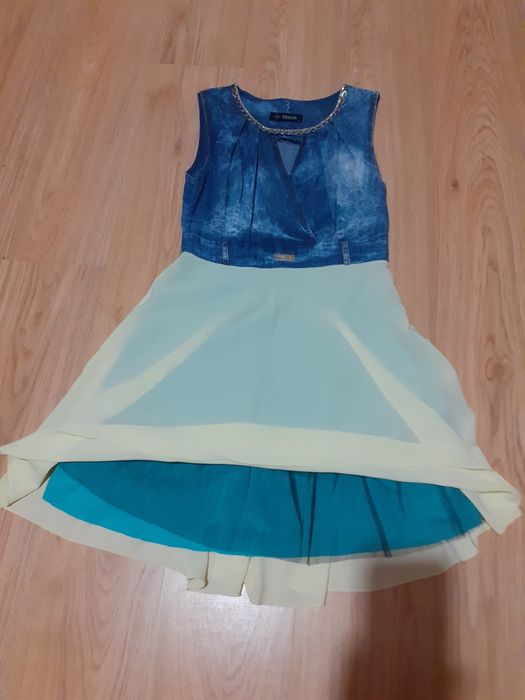 Vestido parte do peito ganga e parte saia poliester verde limão