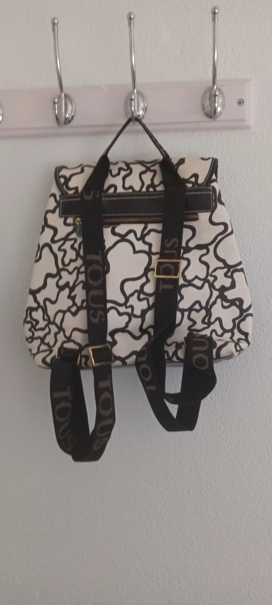 Mochila Tous em excelente estado