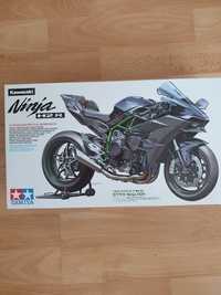 Model Kawasaki H2R tamiya