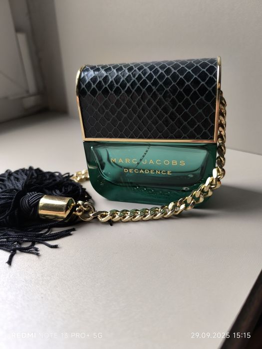 Flakon po perfumach Decadence Marc Jacobs