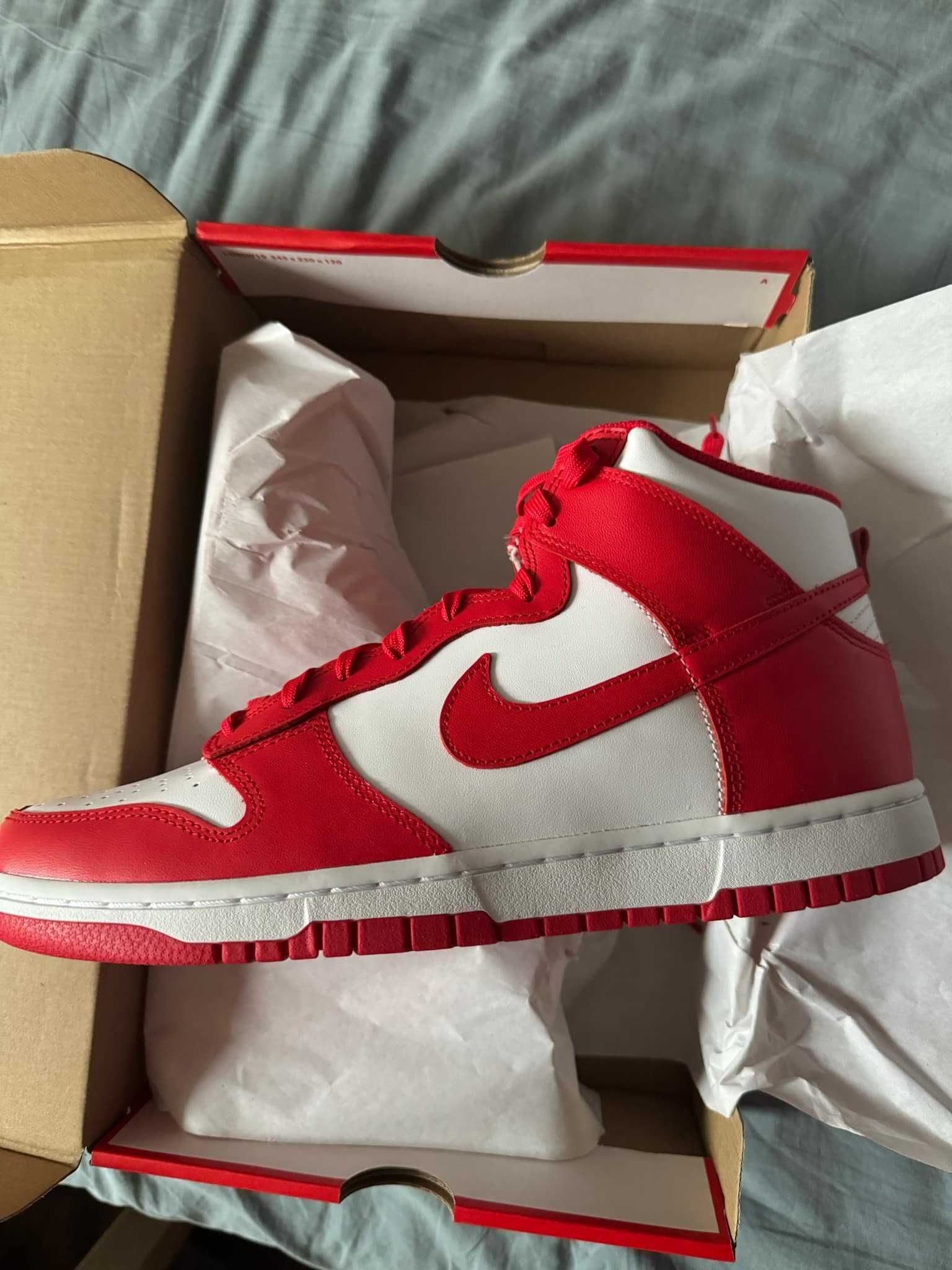Nike Dunk High Championship White Red r. 45.5