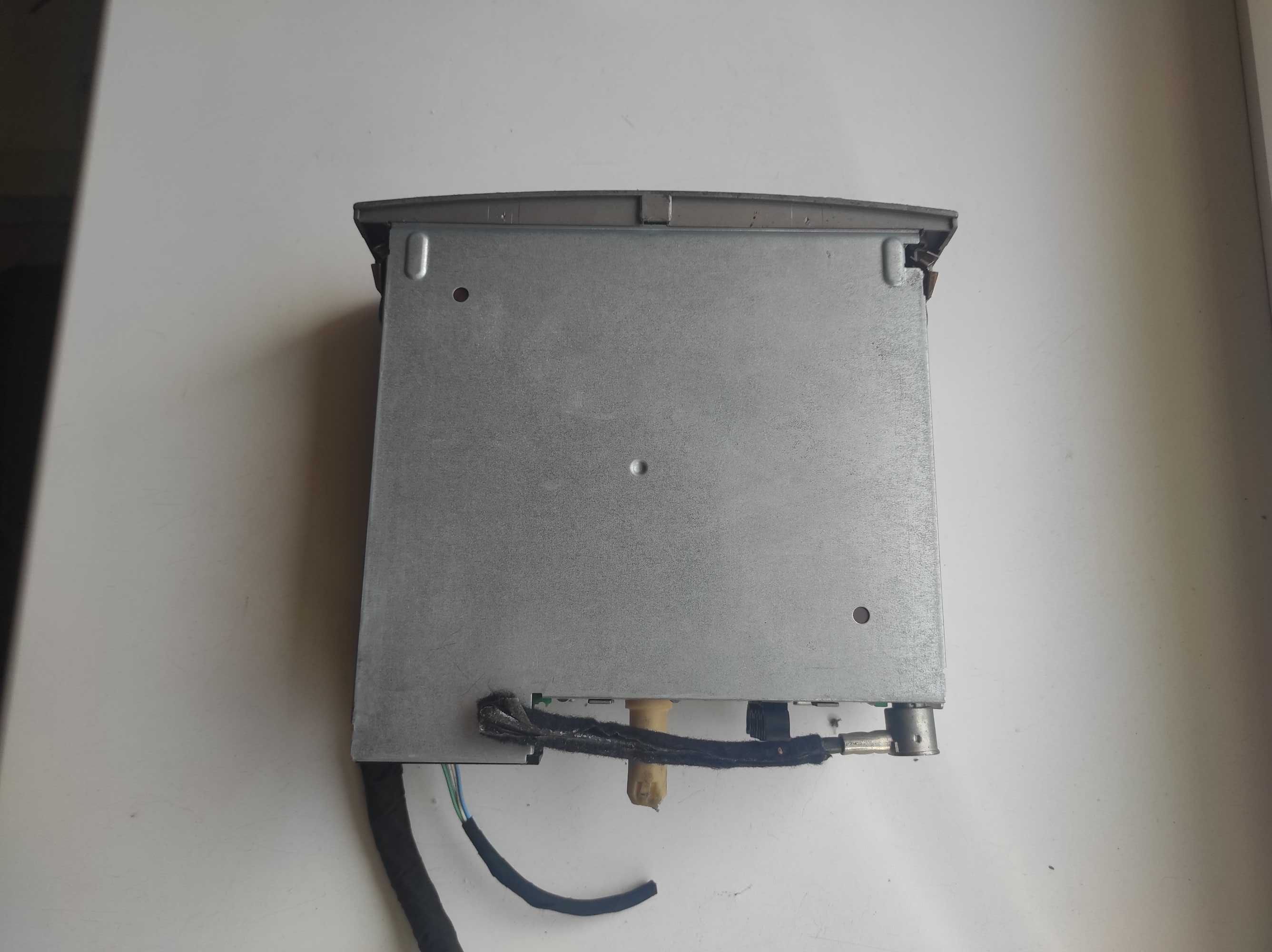 Radio samochodowe CD oryginalne Renault Scenic 2 II Tuner List