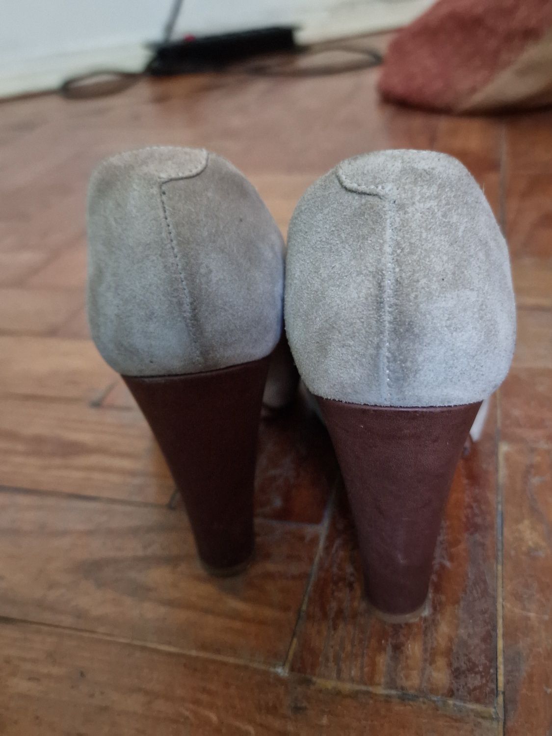 Baixa de preço - Sapatos femininos