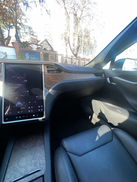 Tesla model S 100d
