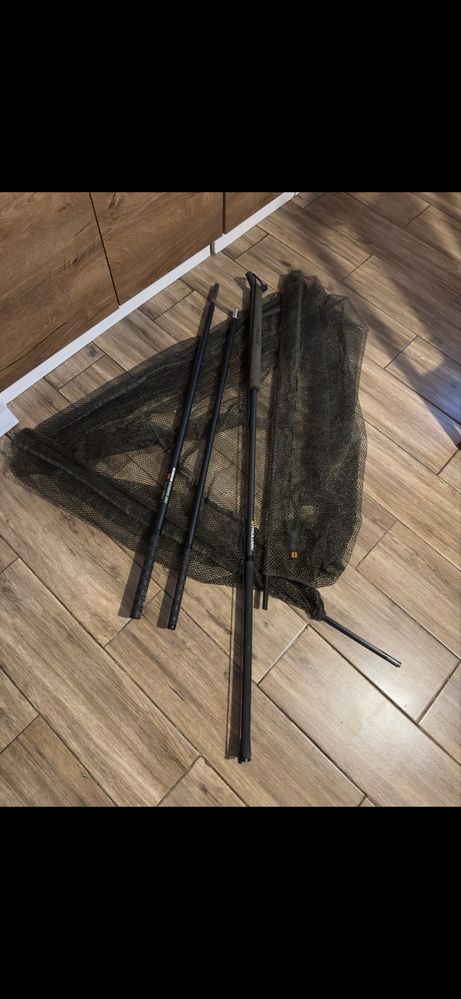 Podbierak Prologic C3 Fulcrum Ridgid Framed Landing Net 42" 1,20m
