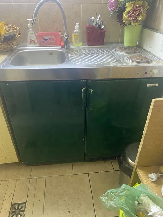 Szafka metalowa z lodowka na dzialke,kuchnia kombo