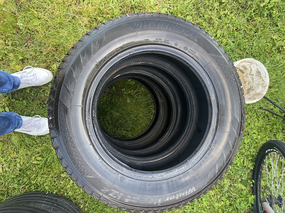 Резина Hankook Winter I*Cept iZ2 195/65r15