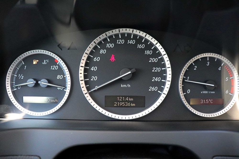 Mercedes-Benz C200 CDI BlueEFFICIENCY 2.2