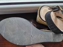 Buty na koturnie