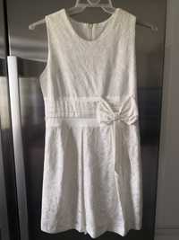 Sukienka biała z kokardką 148 cm