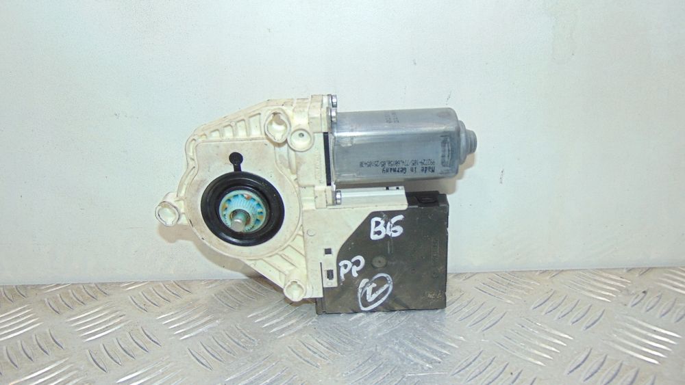 vw passat b6 silniczek szyby prawy przód 1k0959702k